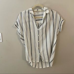 Madewell Button down tshirt